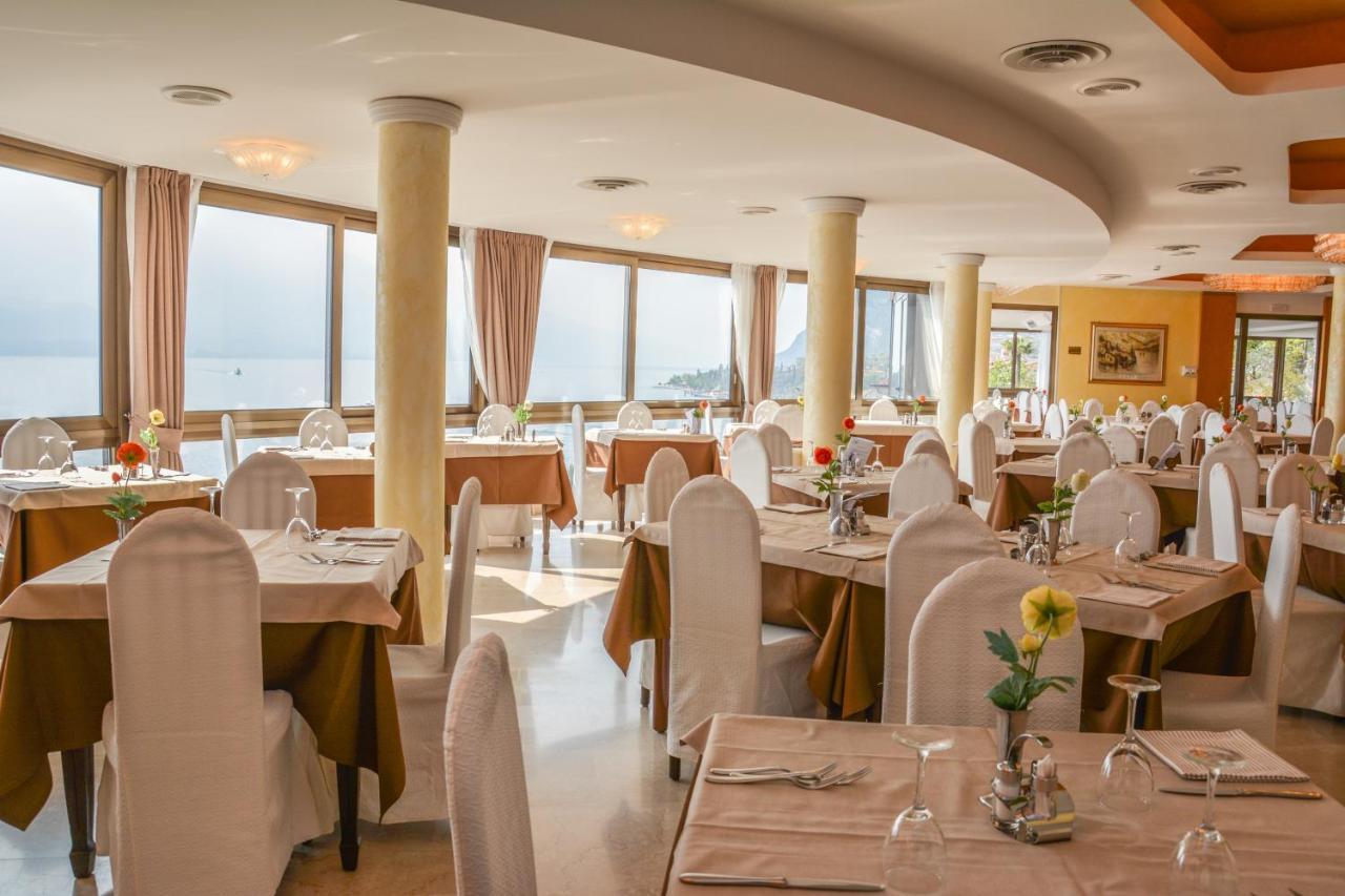 Hotel Astor Limone sul Garda Exterior photo